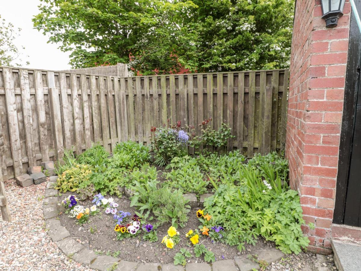 St Cuthbert'S Cottage Beal Eksteriør bilde